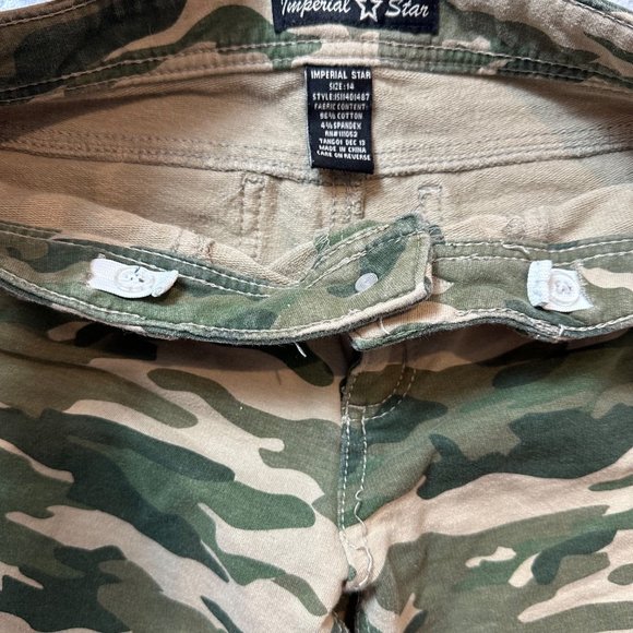 Imperial Star Shorts Girls Size 14 Green Khaki Camo Stretch Cut Off Flat Front - Picture 7 of 12